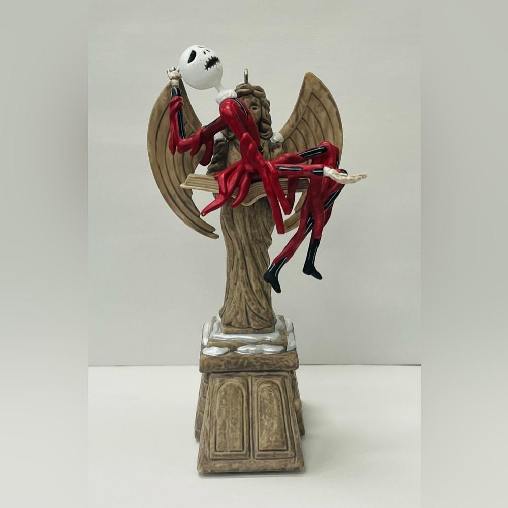 Hallmark Keepsake Nightmare Before Christmas Jack Skellington Musical Ornament